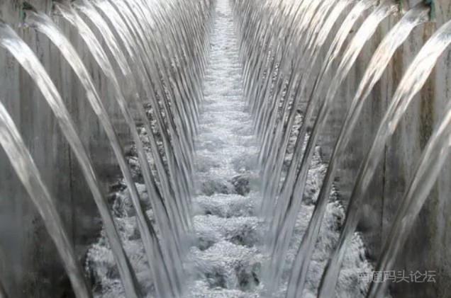 海门中南锦苑惊现“水表门”！你家的水费可能正在被“侵蚀”