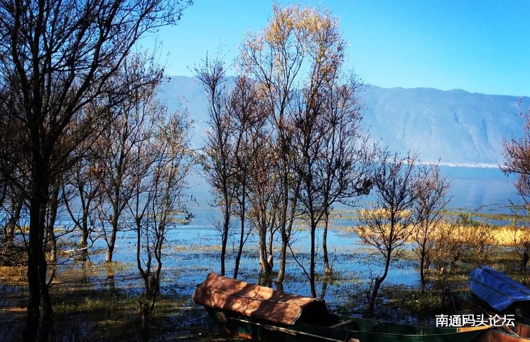 冬天是泸沽湖的淡季，但泸沽湖的冬天会让人爱上冬天。