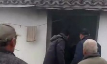 突发大火，启东南阳镇85岁老人黄礼忠直呼 “不好啦，着火了，谁来帮帮我啊！”